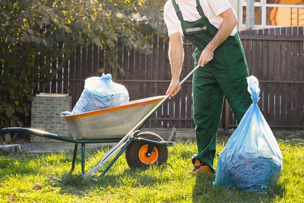 Cost of Yard Cleaning in Pottstown