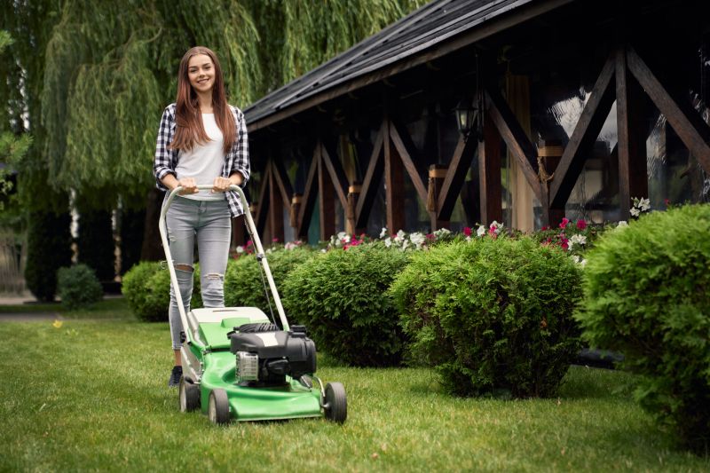 Seasonal Lawn Service Companies